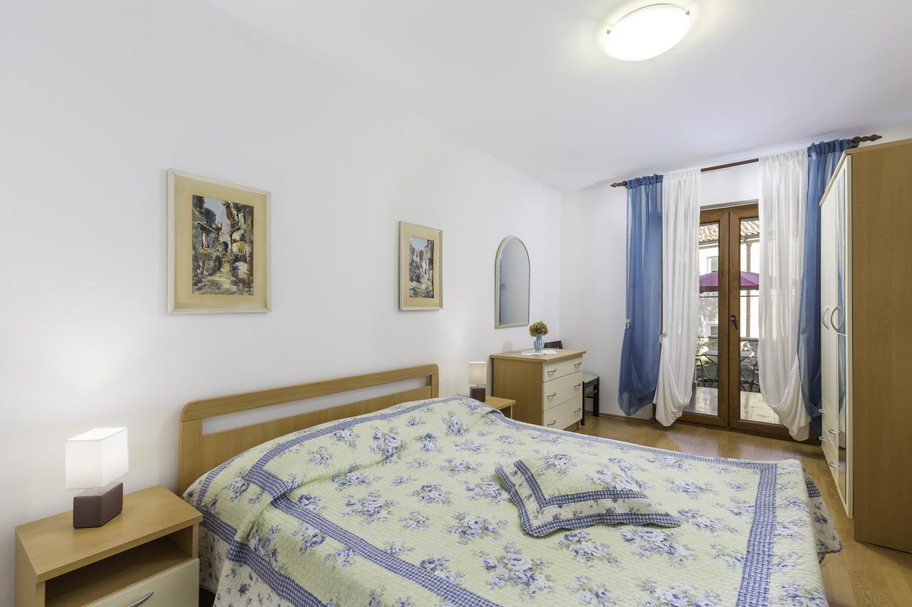 Apartment Milena Пореч Экстерьер фото